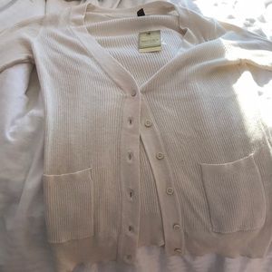 NWT. Cream/white Simple Cardigan